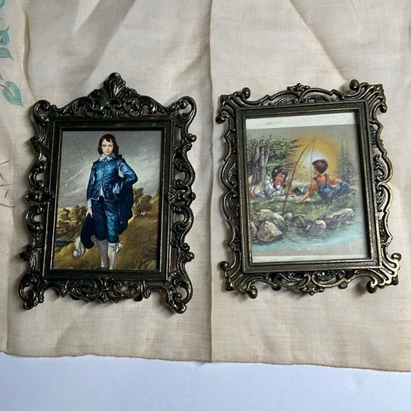 Vintage Italy Home Decor Set Frames and Rose Linen - Picture 6 of 16